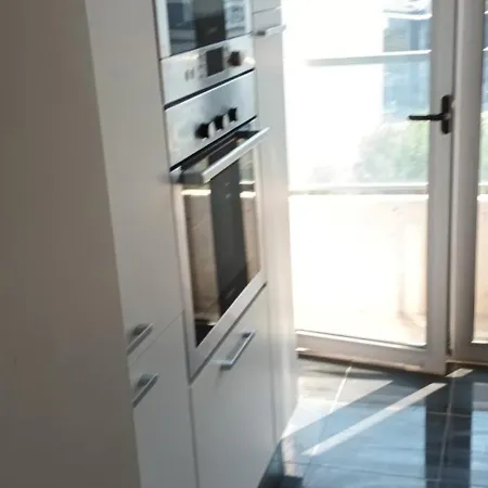 Global Guest Pn Apartment